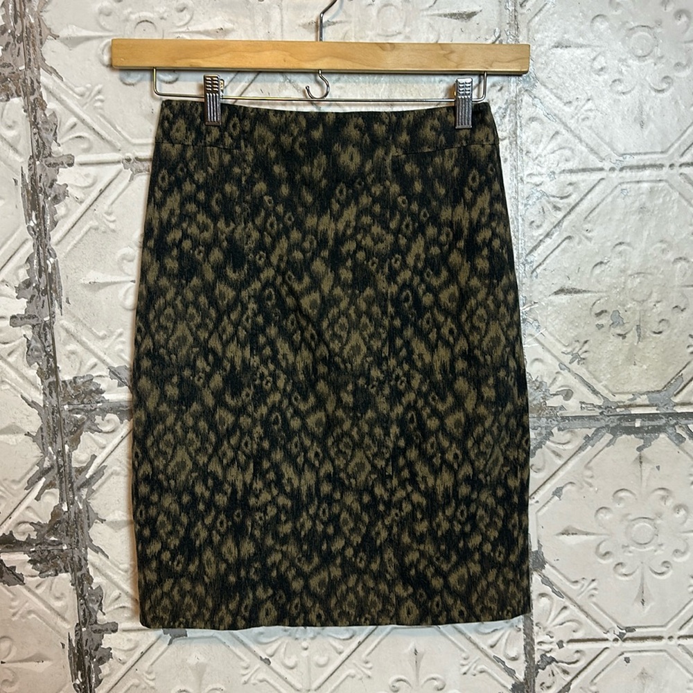 T Tahari patterned mini skirt